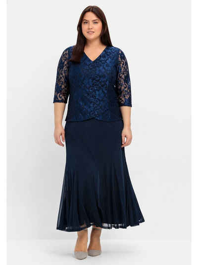  Abendkleid Große Größen mit floraler Spitze