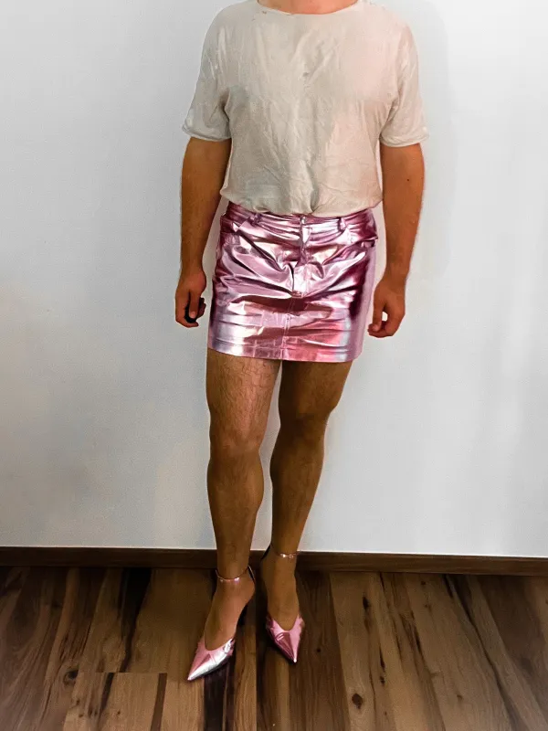 Mesh-Shirt & pink-metallic Minirock