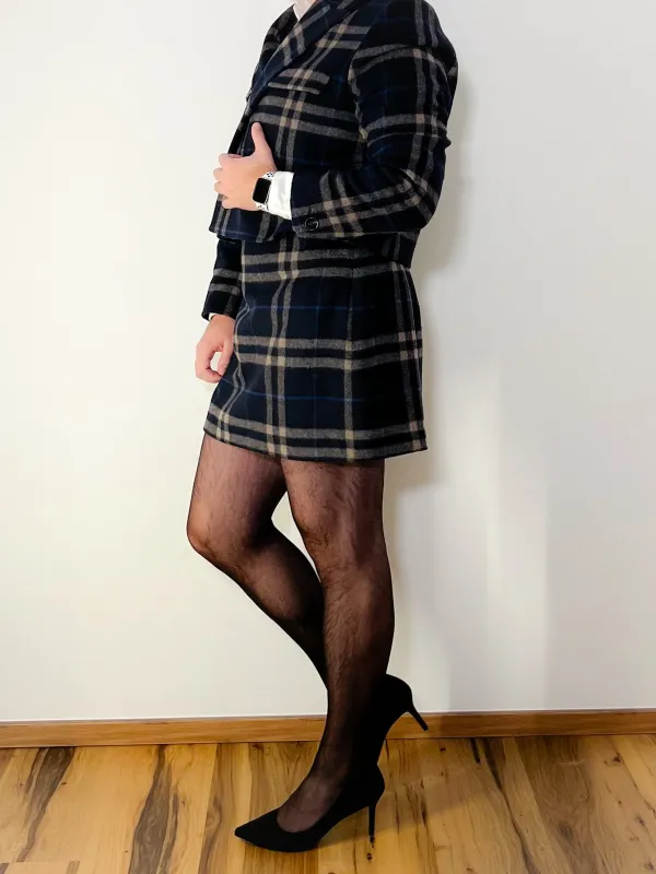 Karo-Blazer & Karo-Minirock in Navy
